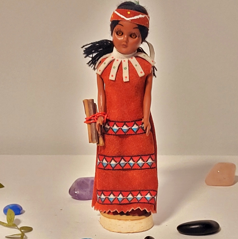 Vintage~Pre-Owned- Doll-8”~Native American collectible Doll